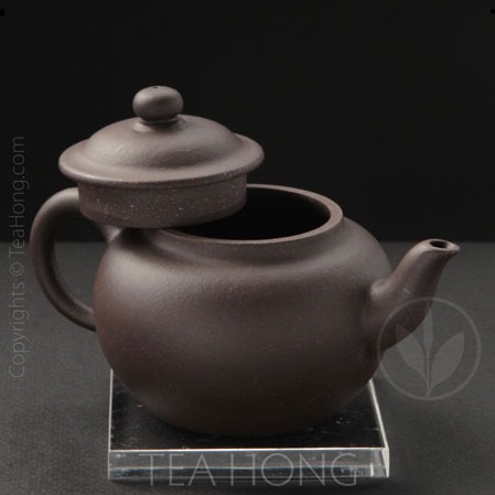 zhang zun: round ear xiaoying, 3 quarter front view zhang zun: round ear xiaoying, 3 quarter front view
