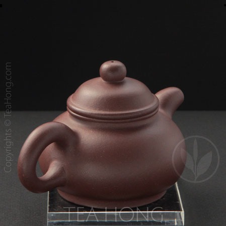 a Panhu Yixing teapot