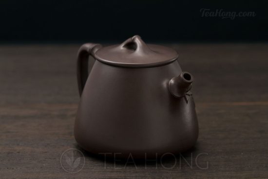 Yixing teapot — Wu Min: Bamboo Shi-piao 3Q front Yixing teapot — Wu Min: Bamboo Shi-piao 3Q front
