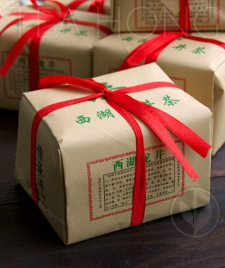 Tea Hong: Green Tea: Longjing Spring Equinox Traditional Pack