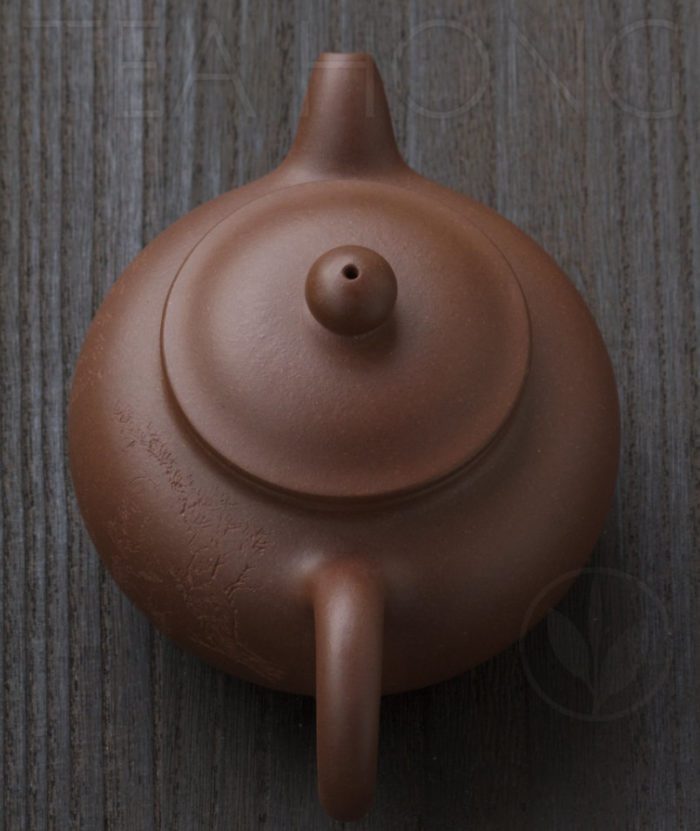 Yixing teapot by Chen Shun Pei