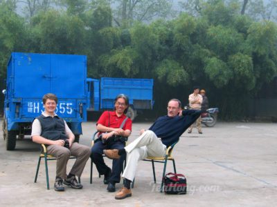 Leo with tea clients from Switzerland