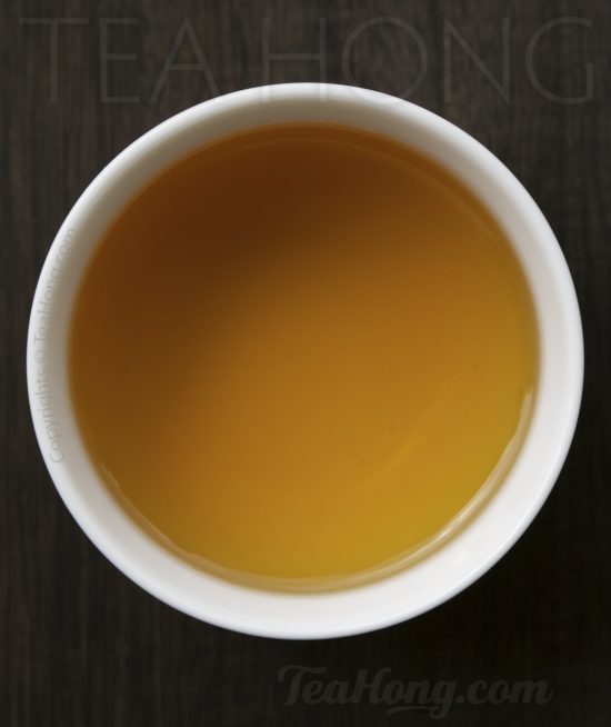 Infusion colour of Honey Concubine Guifei oolong Infusion colour of Honey Concubine Guifei oolong