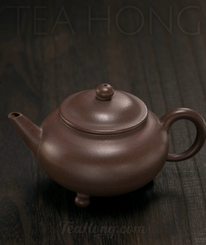 Bead Feet Shui Ping Yixing teapot: side