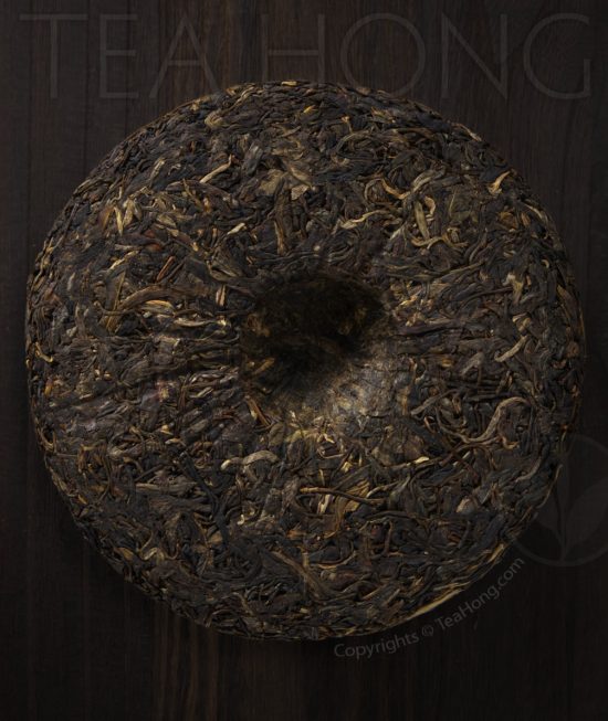 Yiwu Zheng Shan 2018, Aged Pu’er: back, unwrapped Yiwu Zheng Shan 2018, Aged Pu’er: back, unwrapped