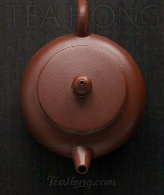 Yixing teapot "Squashed Belly" by Xu Feng