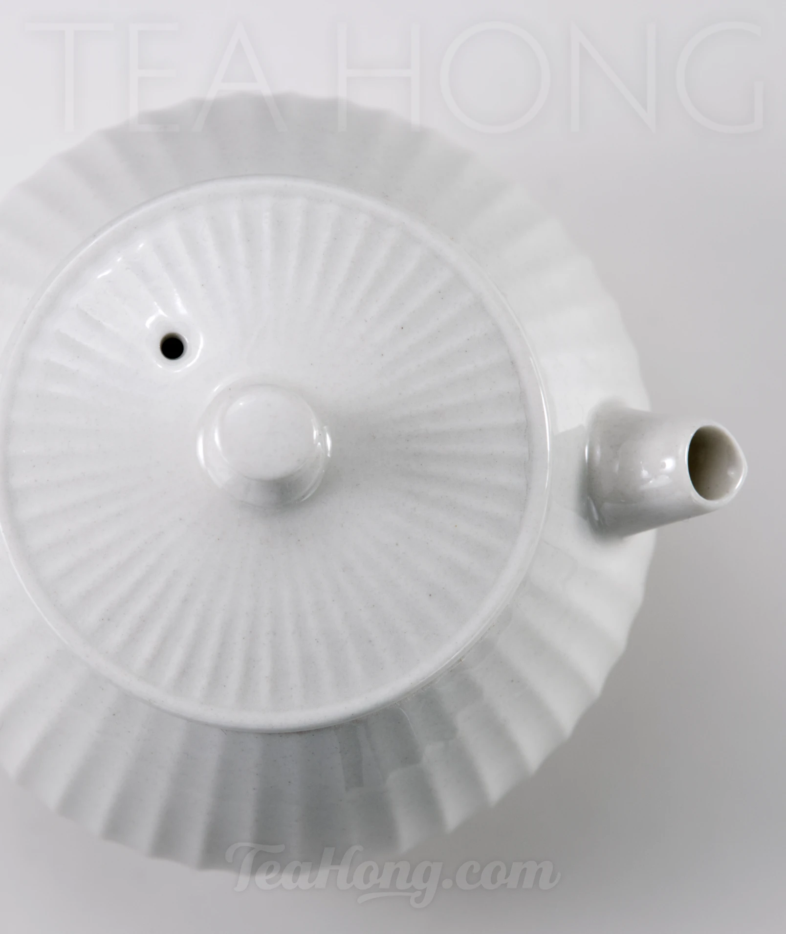 White Chrysanthemum, white ceramic teapot