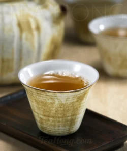 Brahma glazed earthenware teacup, set of 2