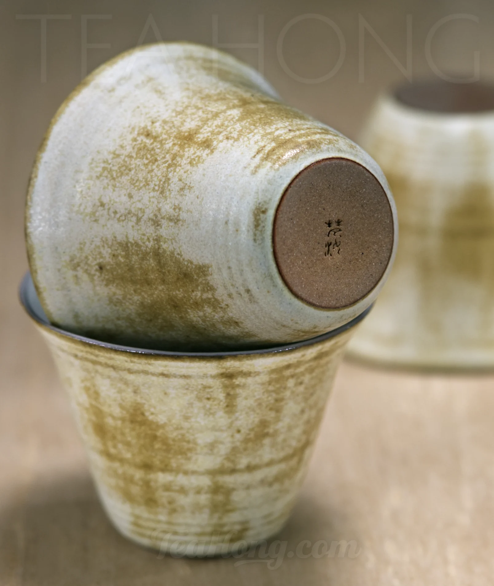 Brahma glazed earthenware teacup, set of 2