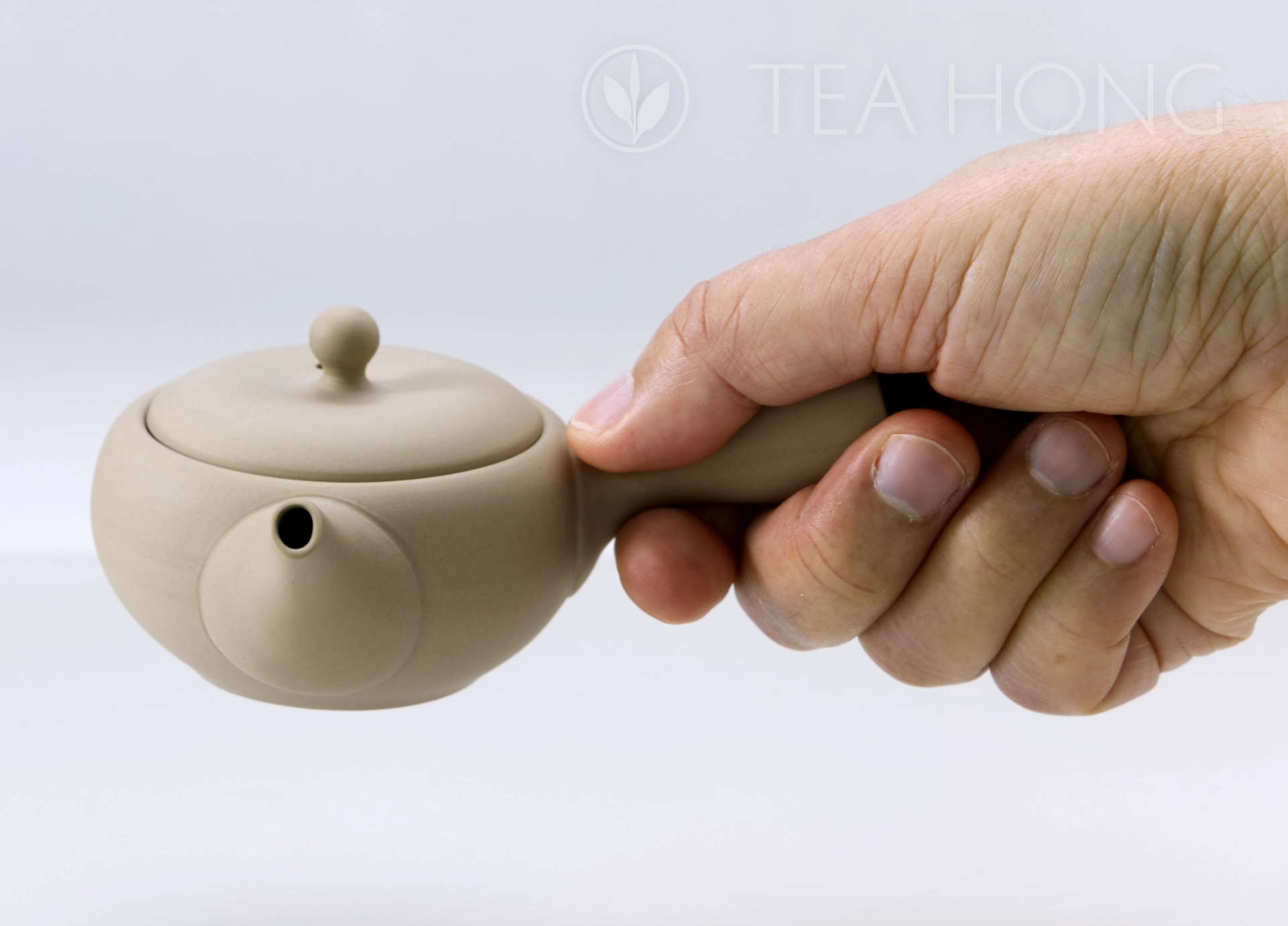 Takasuke Toen: Smoked White Clay