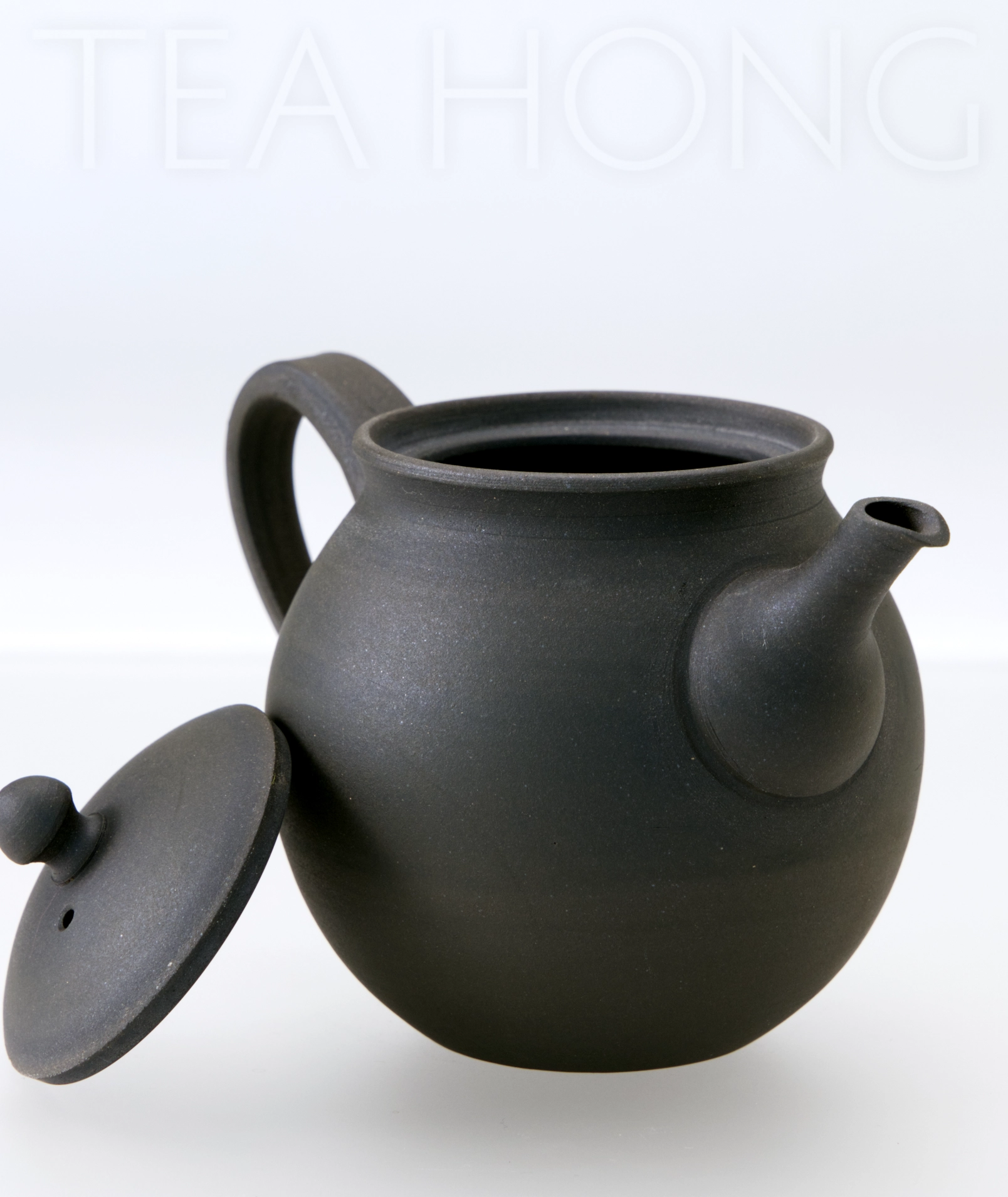 Tomohiro Sawada: The Plain Teapot