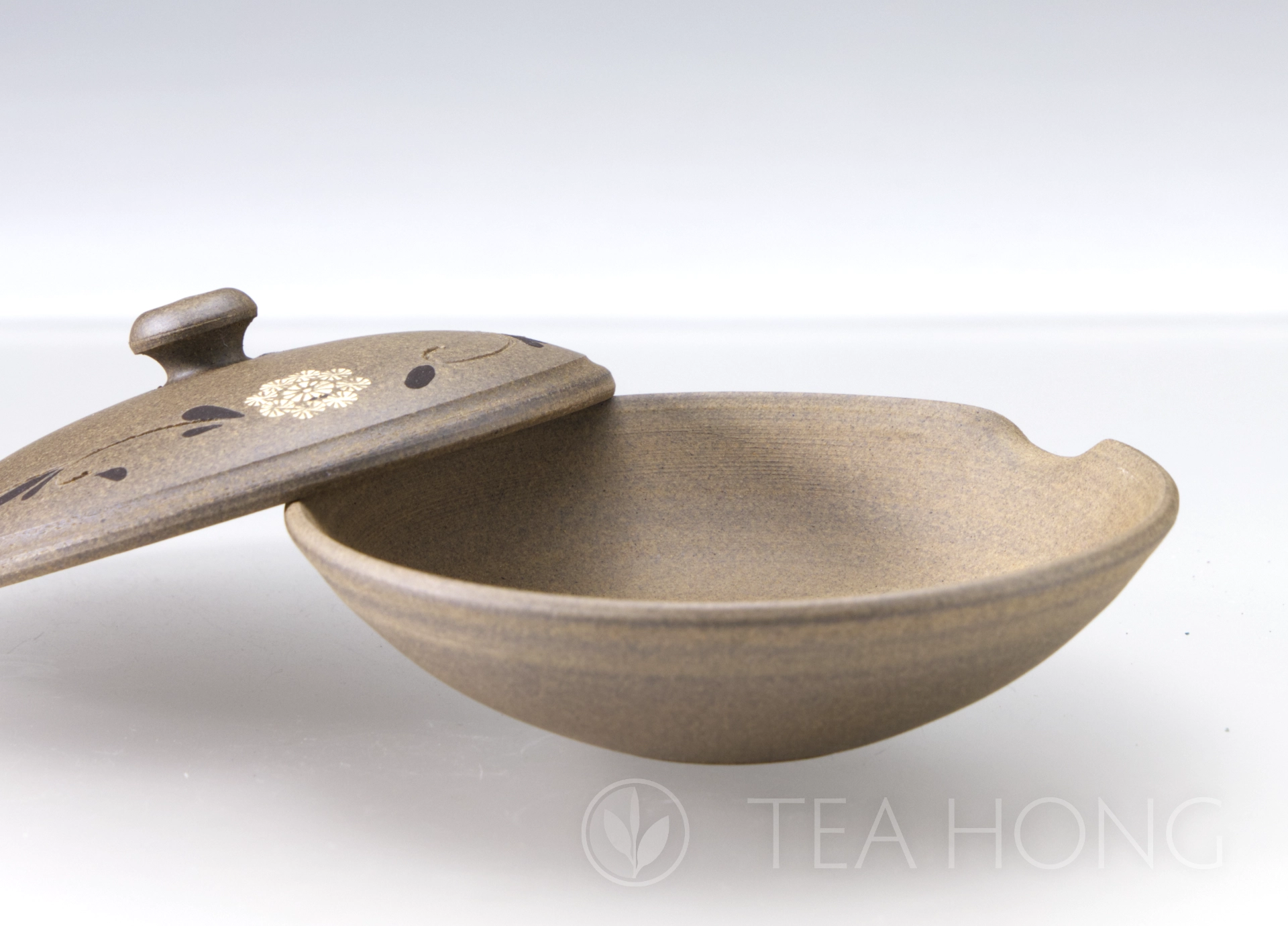 Yutaka Tsuzuki: Skinclay Shiboridashi teapot