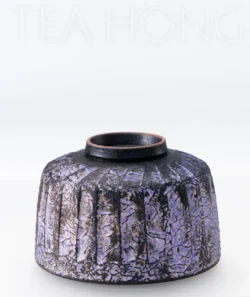 Kiyomizuyaki chawan: Hewn Purple