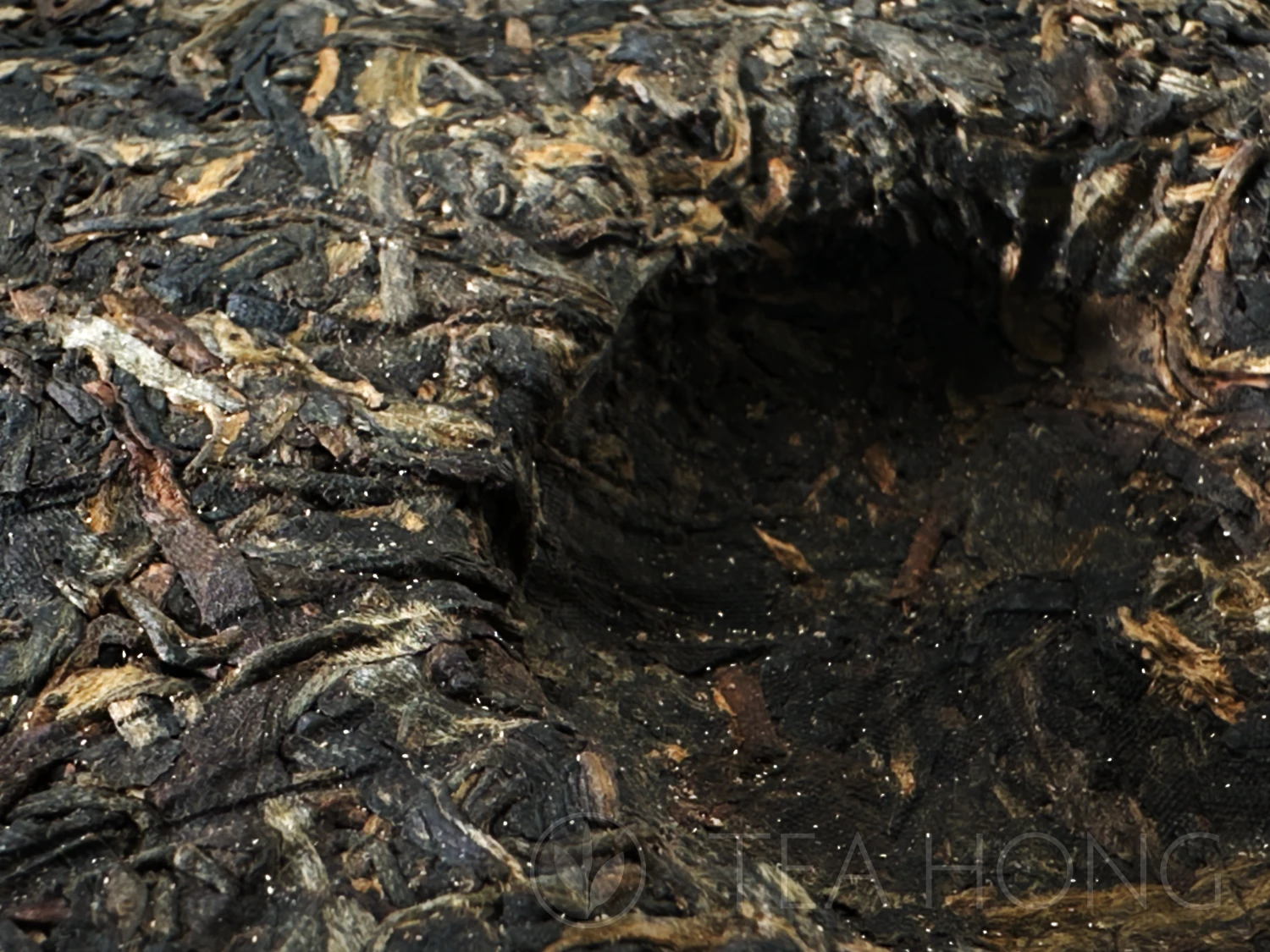 Old Comrade Classic Reserve “48” 2007, sheng Pu’er cha bing, 400g